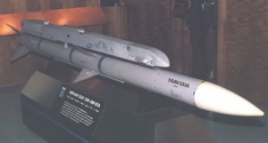AIM-120-AMRAAM_05